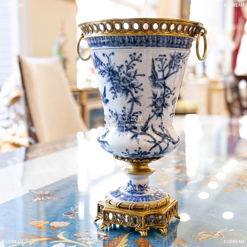 經典青花 花瓶<br>高溫瓷+銅件</br>