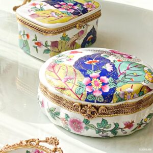 FH03-6837B_1000x1000_1 繽紛花卉 飾品盒<br>琺瑯彩+銅件</br>